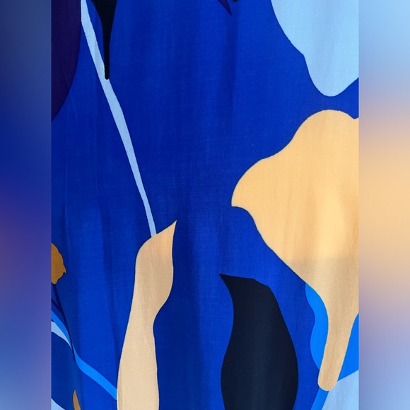 Blue Tropical Pattern Kaftan - Picture 6 of 7